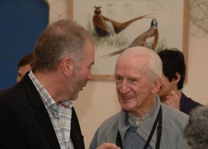 David Daly talking to the noted nature artist Eamon de Buitlear.